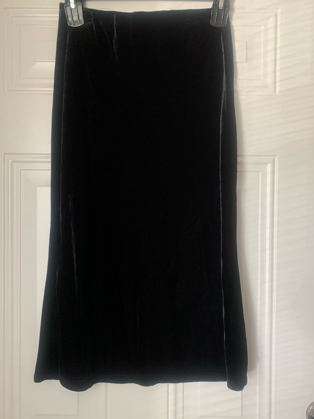 Anthropologie Black Velvet Midi Skirt Size S